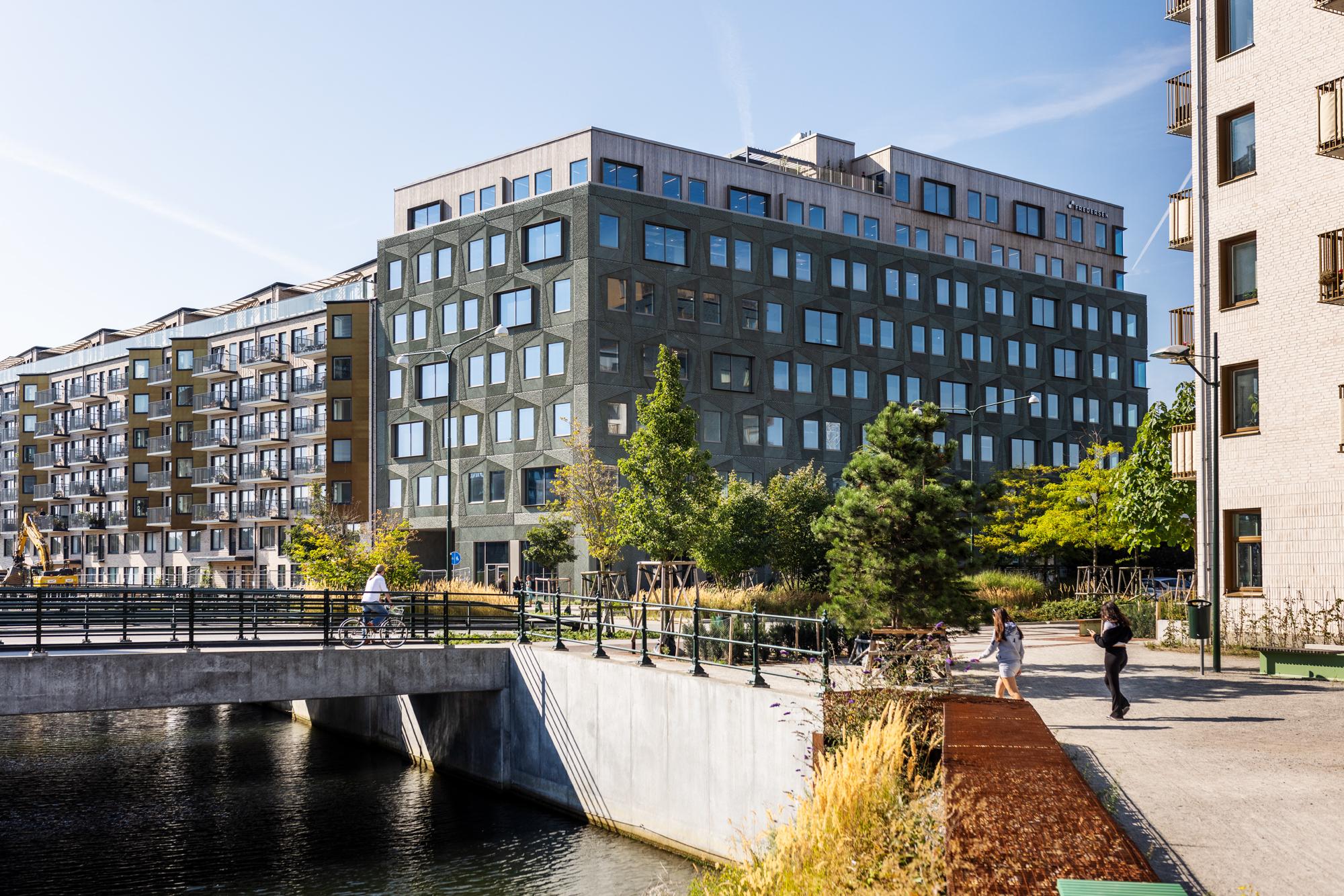 Skanska Fastigheter Malmö välkomnar Swedbank till Oas